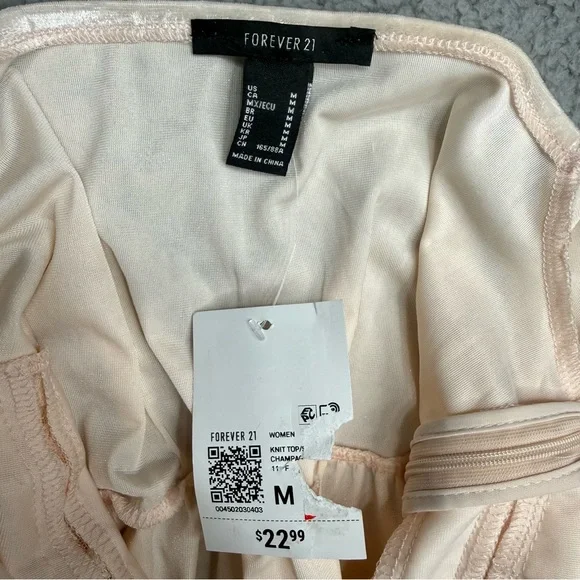 Forever 21 cream velvet peplum top puff sleeve romantic coquette blouse size M - Picture 5 of 5